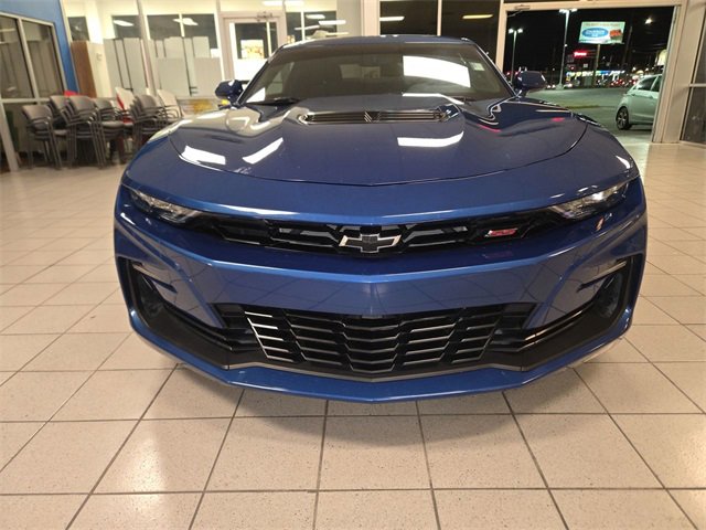 Used 2023 Chevrolet Camaro SS image 3