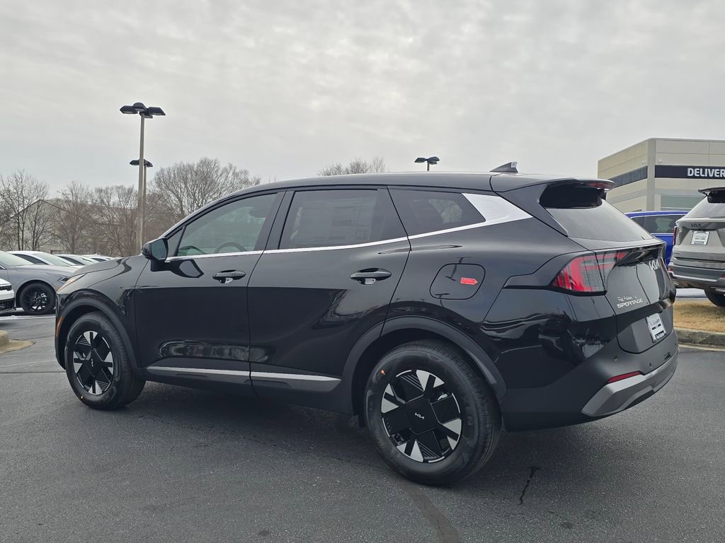 New 2026 Kia Sportage LX image 5