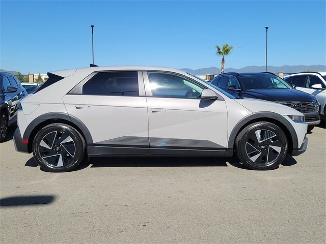 New 2026 Hyundai Ioniq 5 SE image 26