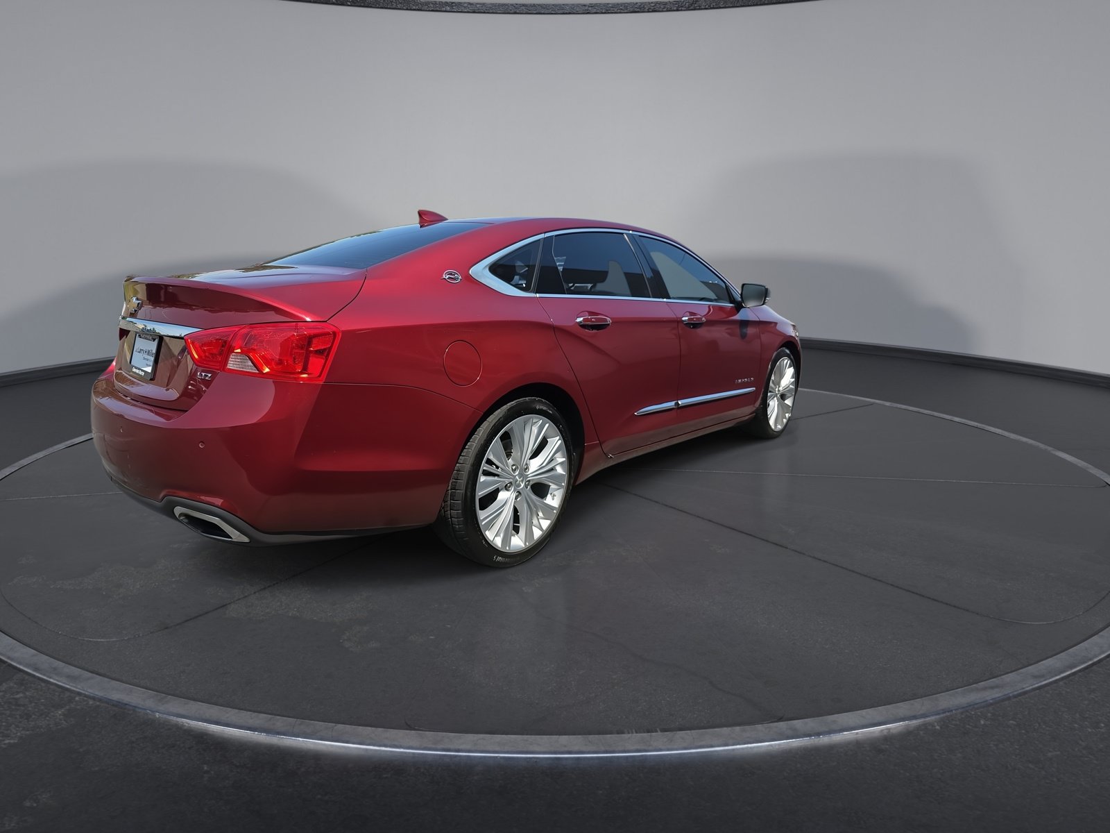 Used 2016 Chevrolet Impala LTZ w/ Enhanced Convenience Package FWD image 13