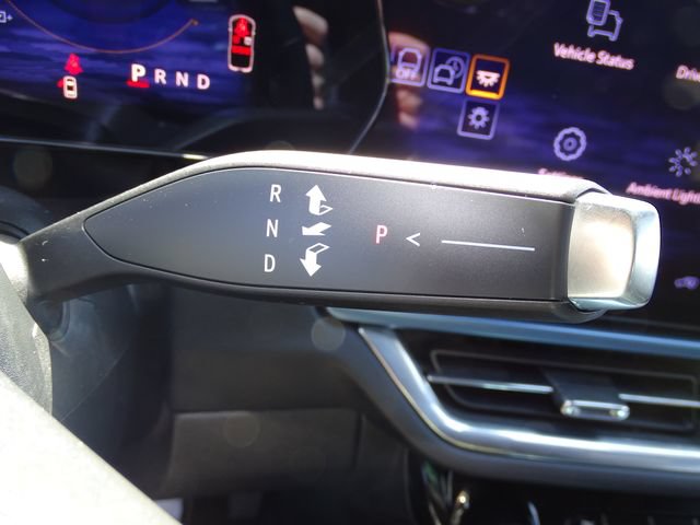 Certified 2024 Chevrolet Equinox EV LT FWD image 15