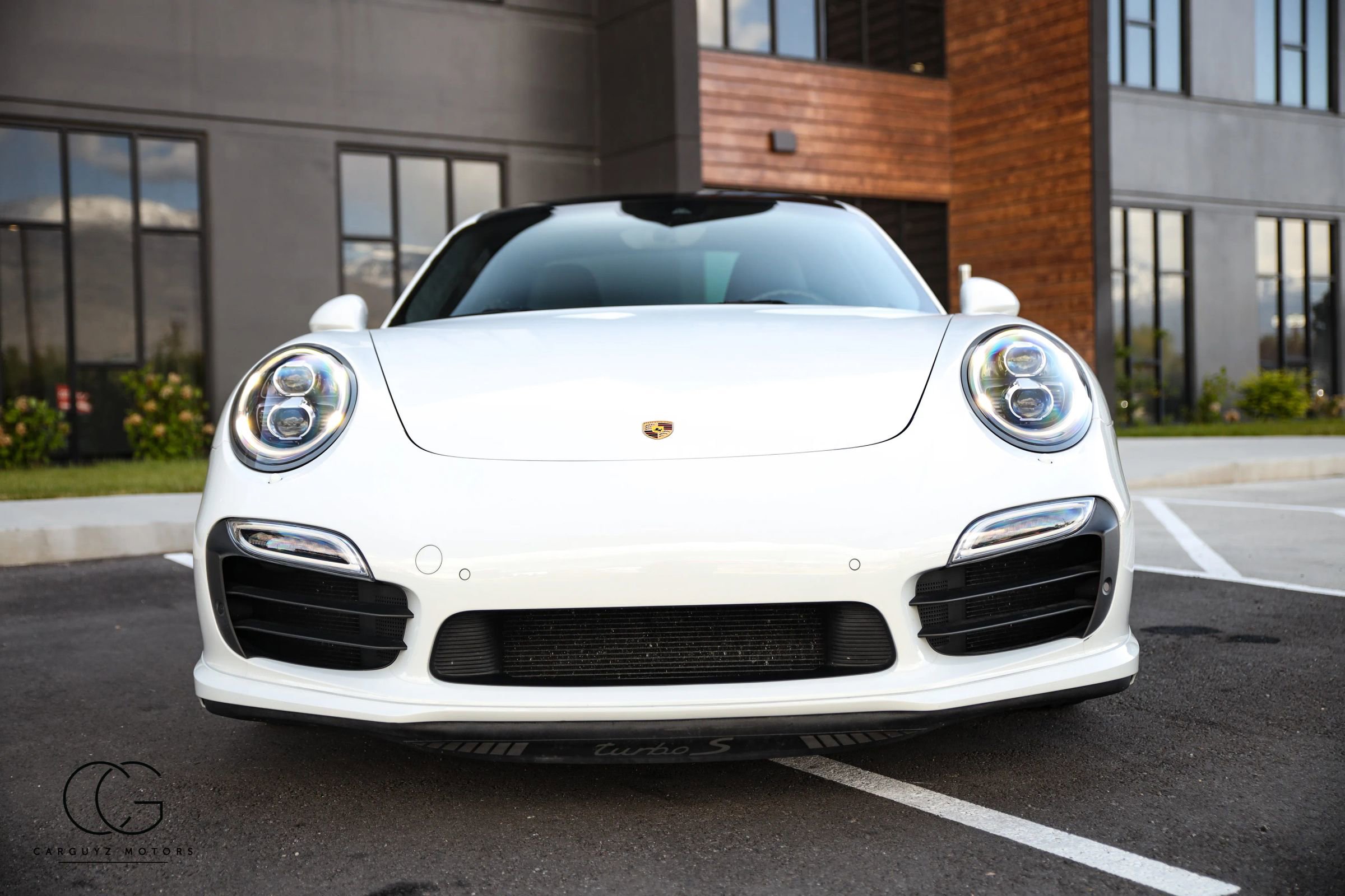 Used 2014 Porsche 911 Turbo S AWD/4WD image 23