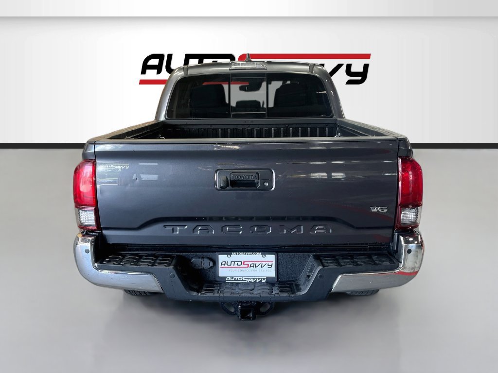Used 2022 Toyota Tacoma SR5 RWD image 6