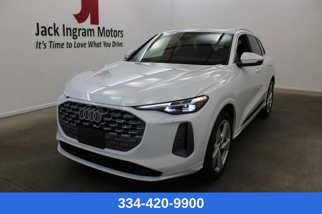 New 2025 Audi Q5 Prestige