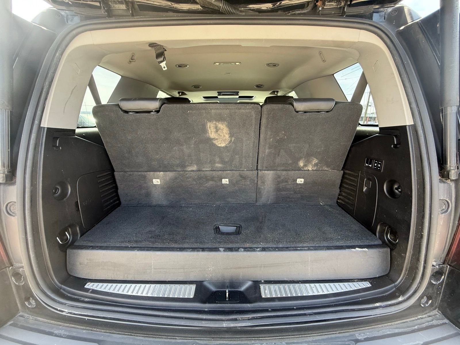 Used 2018 Chevrolet Tahoe Premier image 26