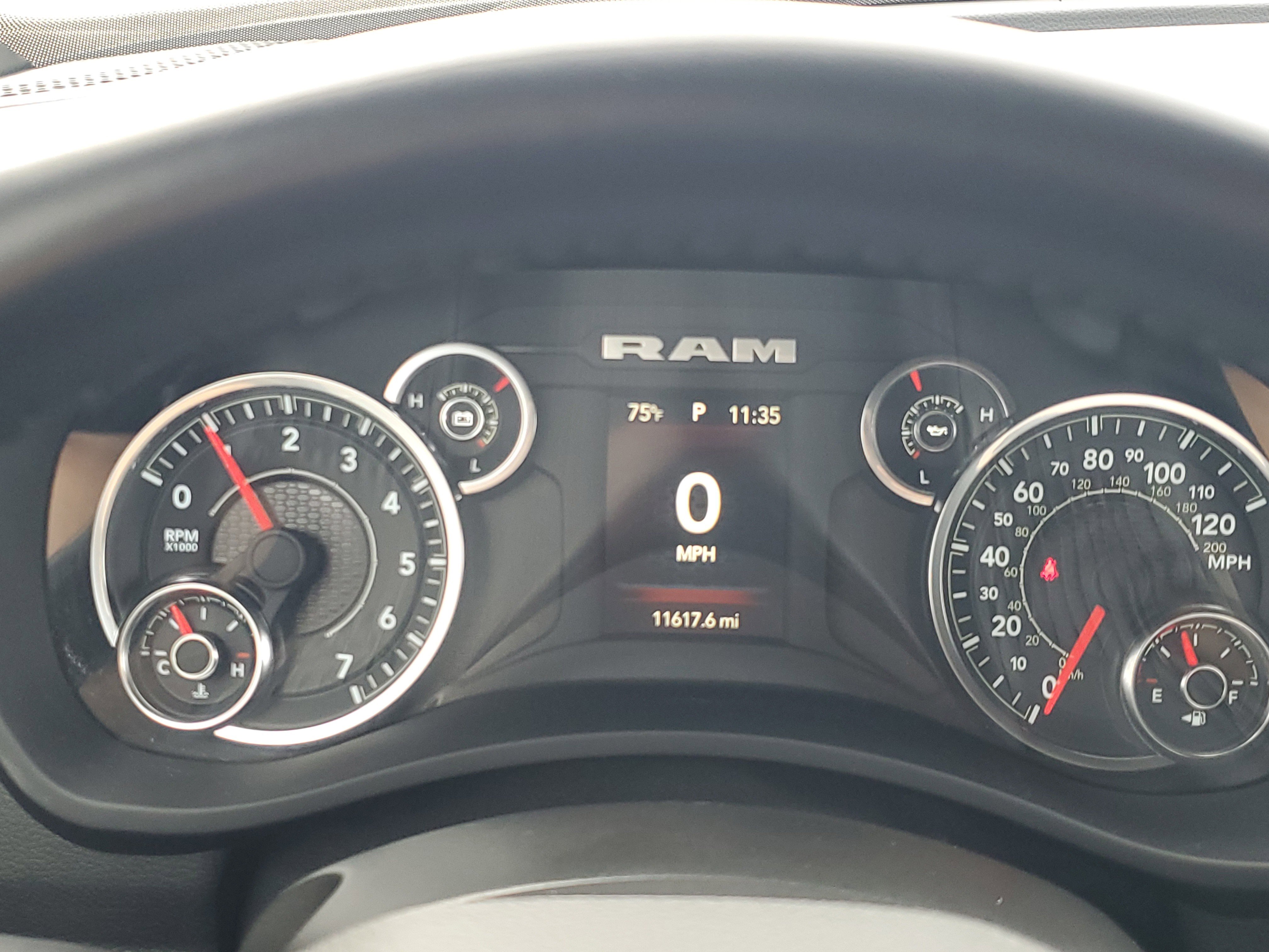 Used 2024 RAM 2500 Big Horn w/ Bed Utility Group image 11