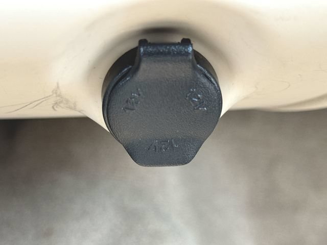 Used 2008 Buick LaCrosse CX FWD image 32