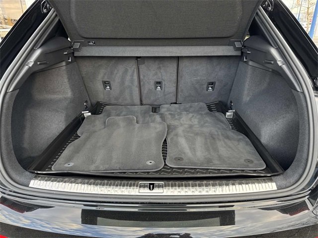 Used 2021 Audi Q3 2.0T Premium Plus image 6