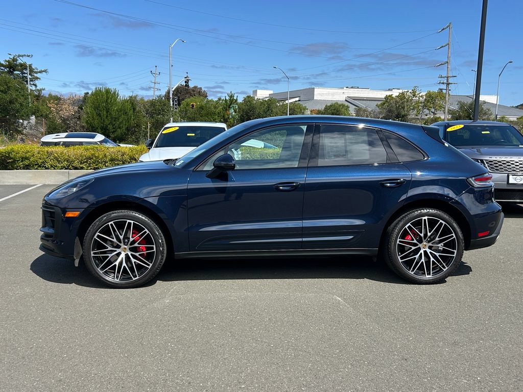 Used 2022 Porsche Macan S AWD/4WD image 2