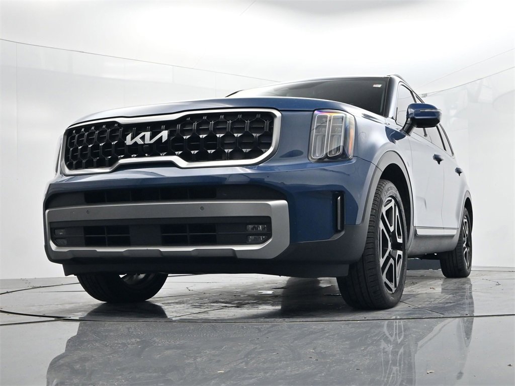 Certified 2023 Kia Telluride SX X-Line image 41