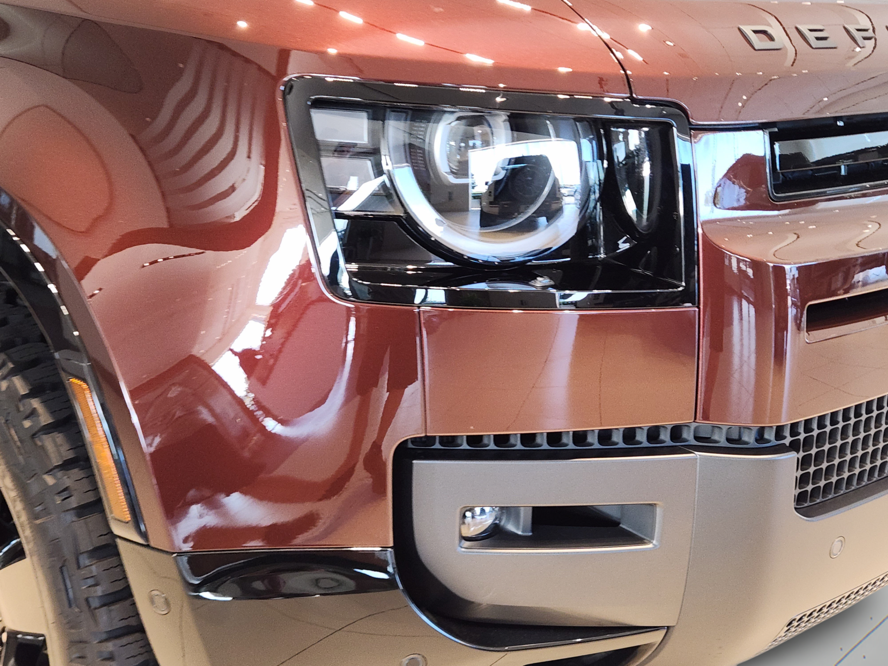 New 2026 Land Rover Defender 90 X-Dynamic SE AWD/4WD image 27