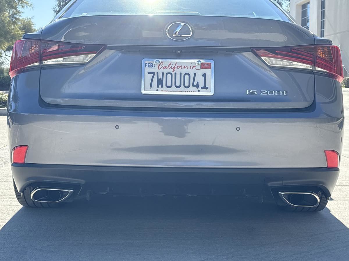 Used 2017 Lexus IS 200t w/ Navigation System Package RWD image 11