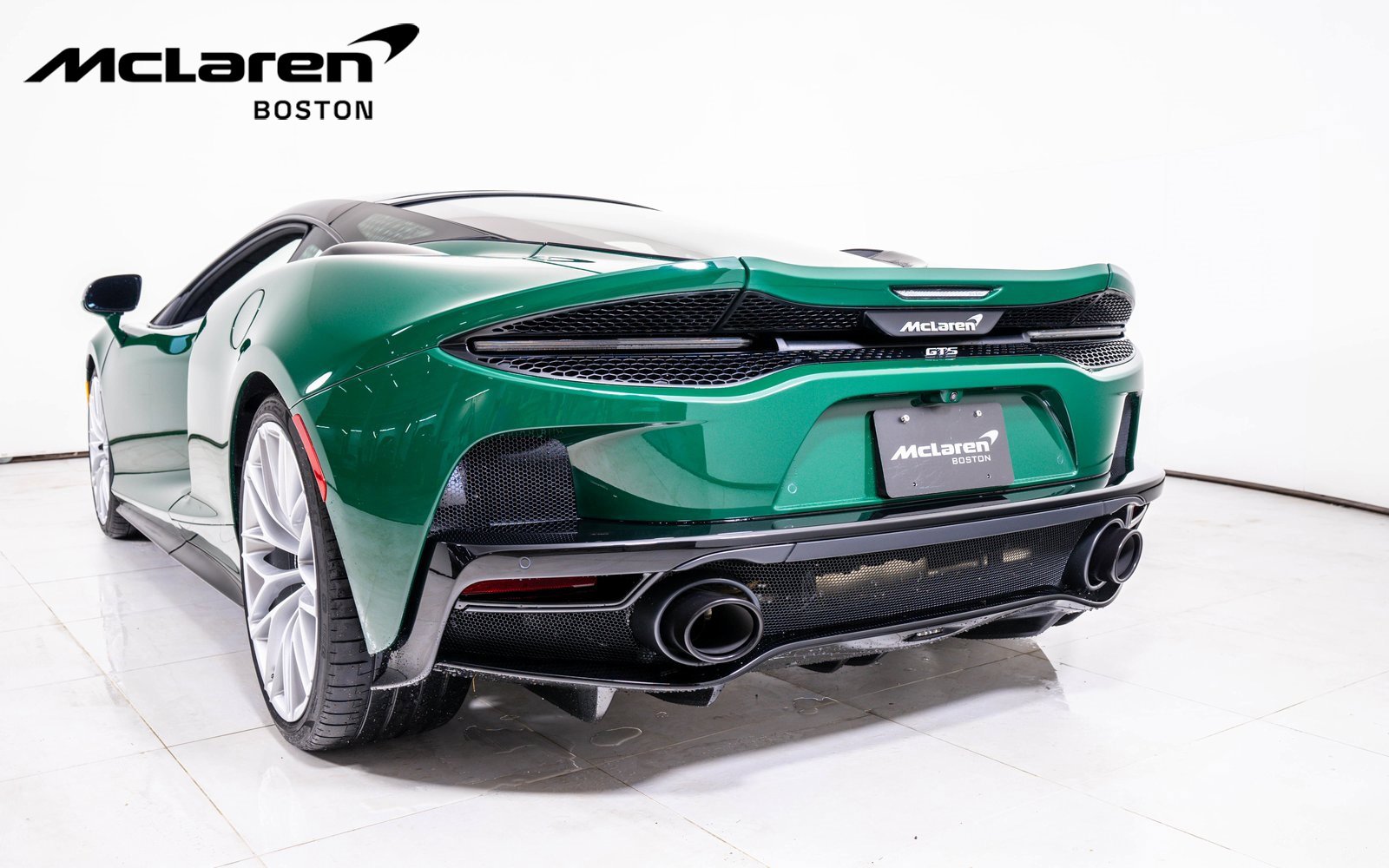 New 2026 McLaren GTS image 10