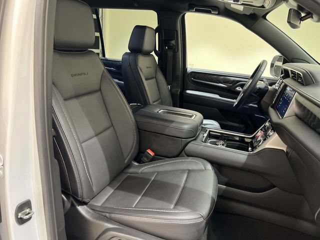 Certified 2023 GMC Yukon Denali w/ LPO, Floor Liner Package AWD/4WD image 25