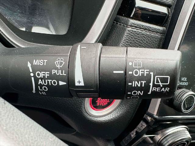 Used 2020 Honda CR-V Touring image 23