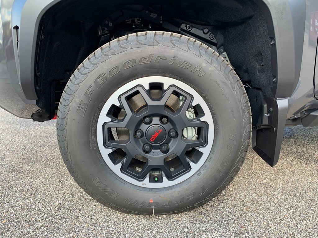 New 2026 Toyota Tacoma TRD Off-Road AWD/4WD image 31
