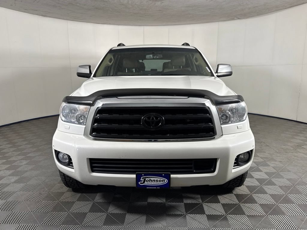 Used 2017 Toyota Sequoia Platinum AWD/4WD image 3