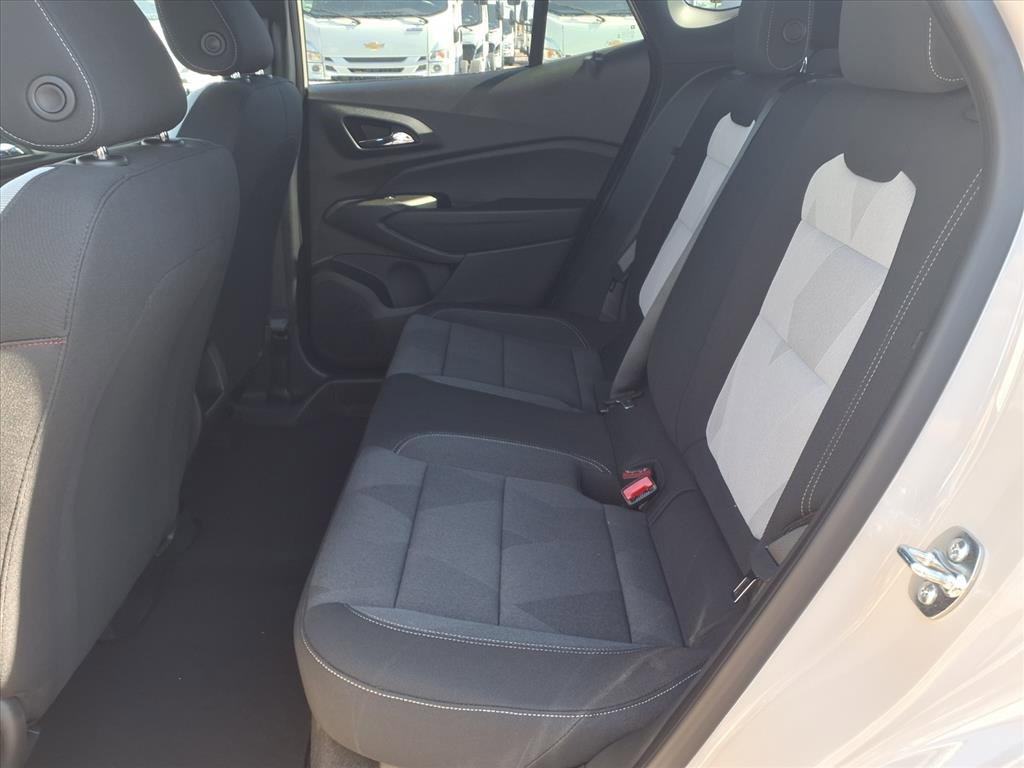 New 2026 Chevrolet Trax RS w/ Driver Confidence Package image 7