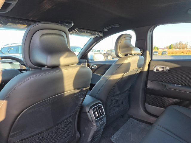 New 2025 Hyundai Ioniq 6 SEL image 21