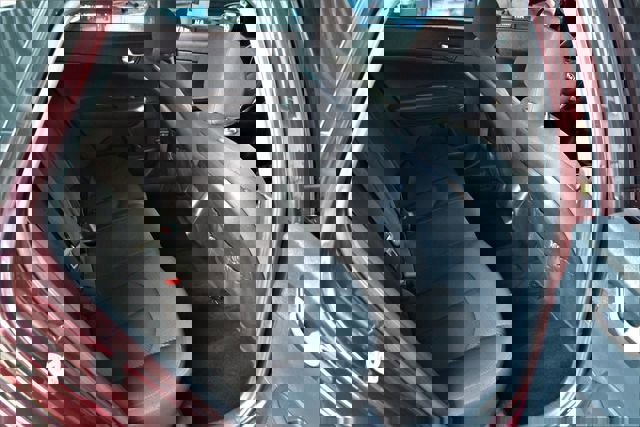 Used 2018 Kia Optima LX image 10