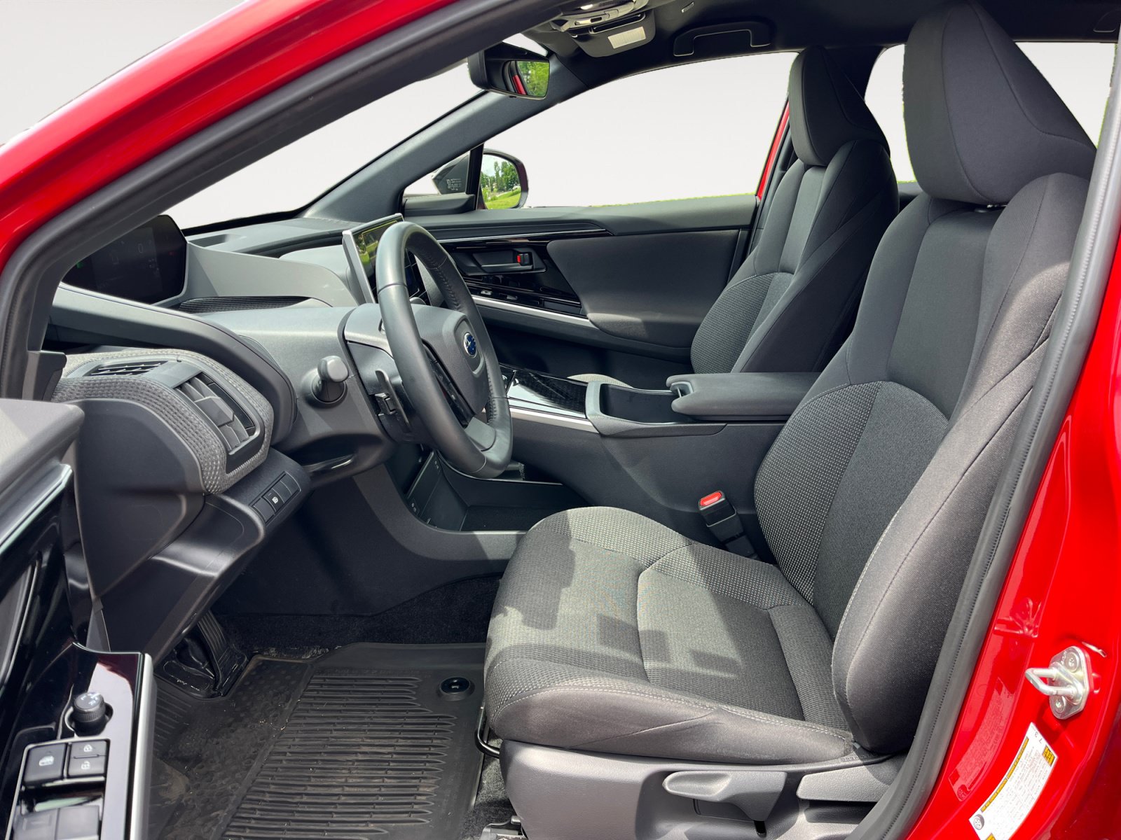 Used 2023 Subaru Solterra AWD image 11