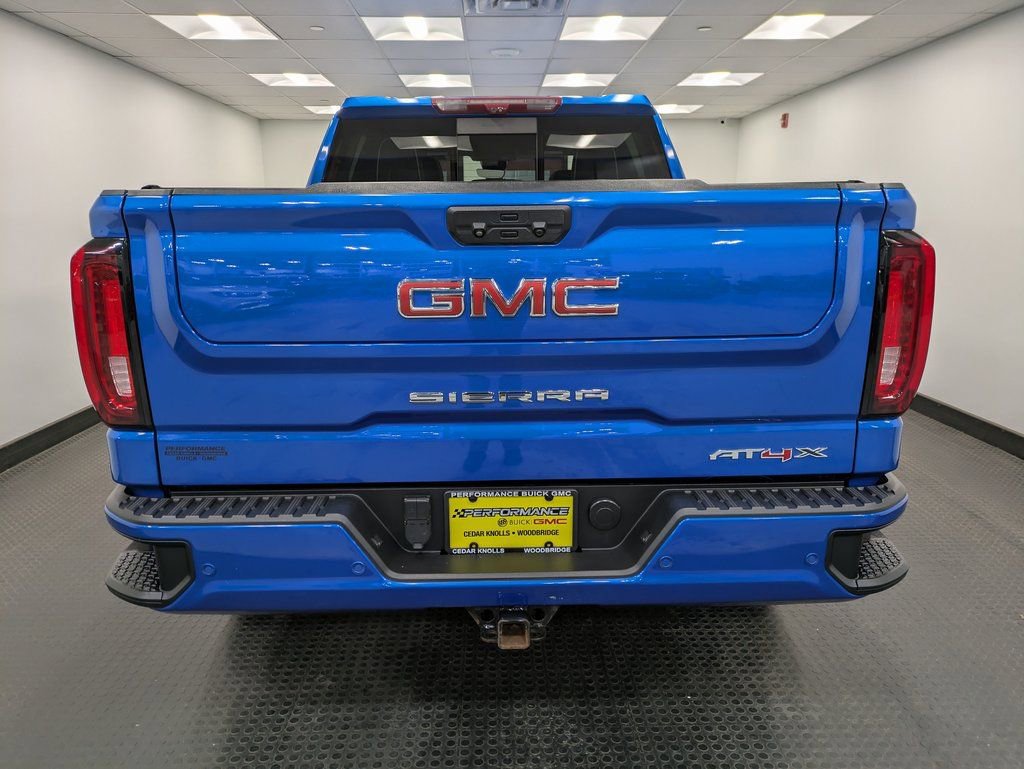 Used 2023 GMC Sierra 1500 AT4X image 5