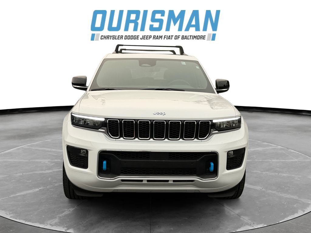 Used 2023 Jeep Grand Cherokee Overland w/ Luxury Tech Group IV AWD/4WD image 8