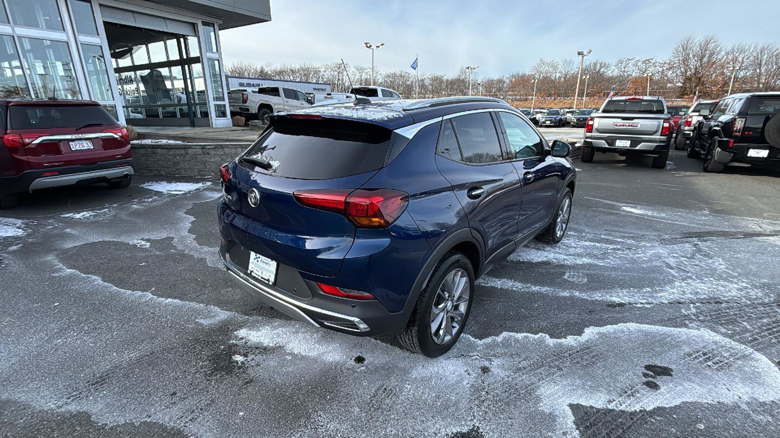 Certified 2022 Buick Encore GX Essence w/ Advanced Technology Package image 7