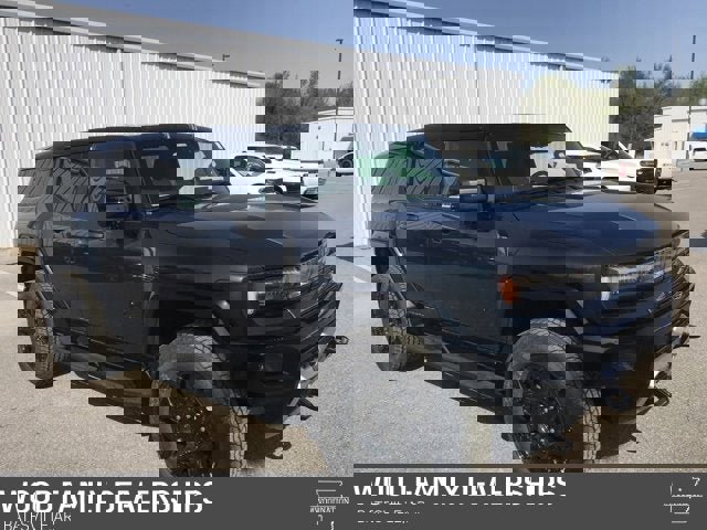 New 2025 GMC Hummer EV 3X w/ LPO, Dark Essentials Package image 3