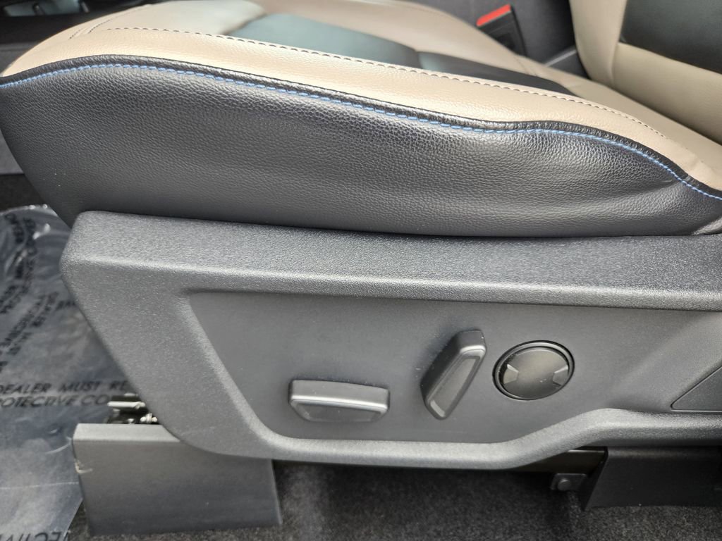 Used 2024 Ford Bronco Wildtrak AWD/4WD image 25