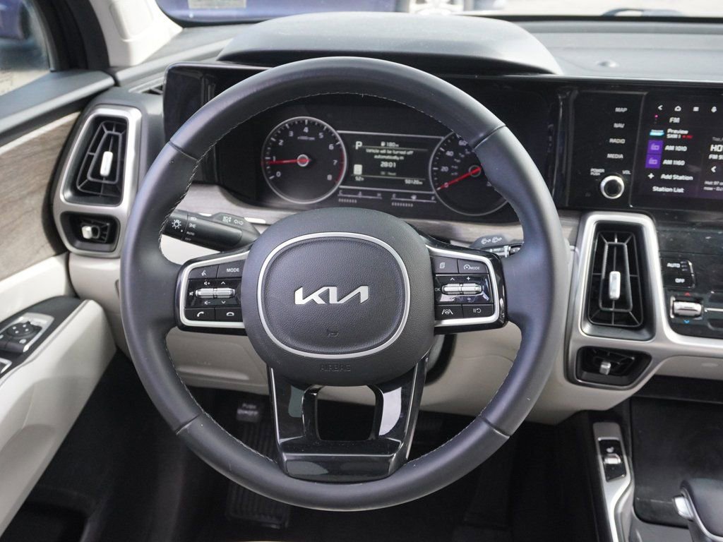 Used 2022 Kia Sorento S w/ Panoramic Sunroof Package image 37