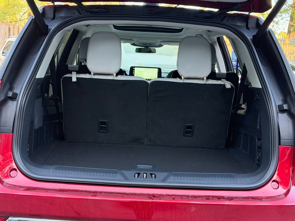 New 2027 Lincoln Aviator AWD image 23