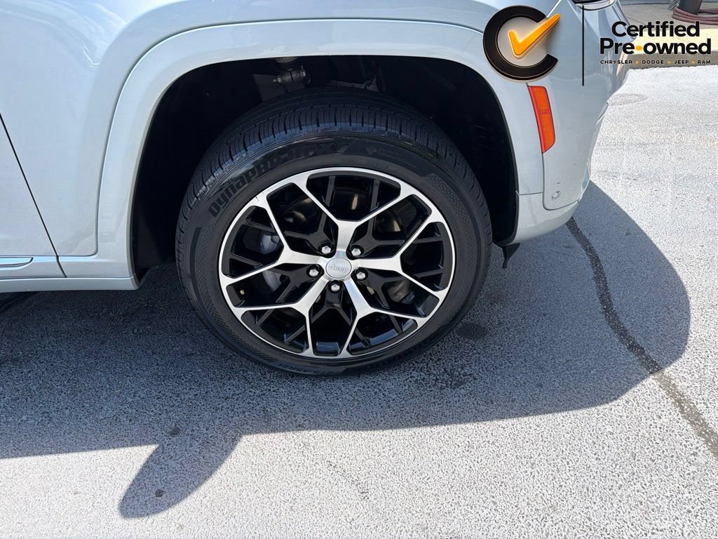 Certified 2023 Jeep Grand Cherokee Summit AWD/4WD image 21