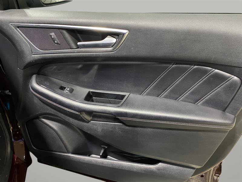 Used 2018 Ford Edge Sport w/ Technology Package image 23