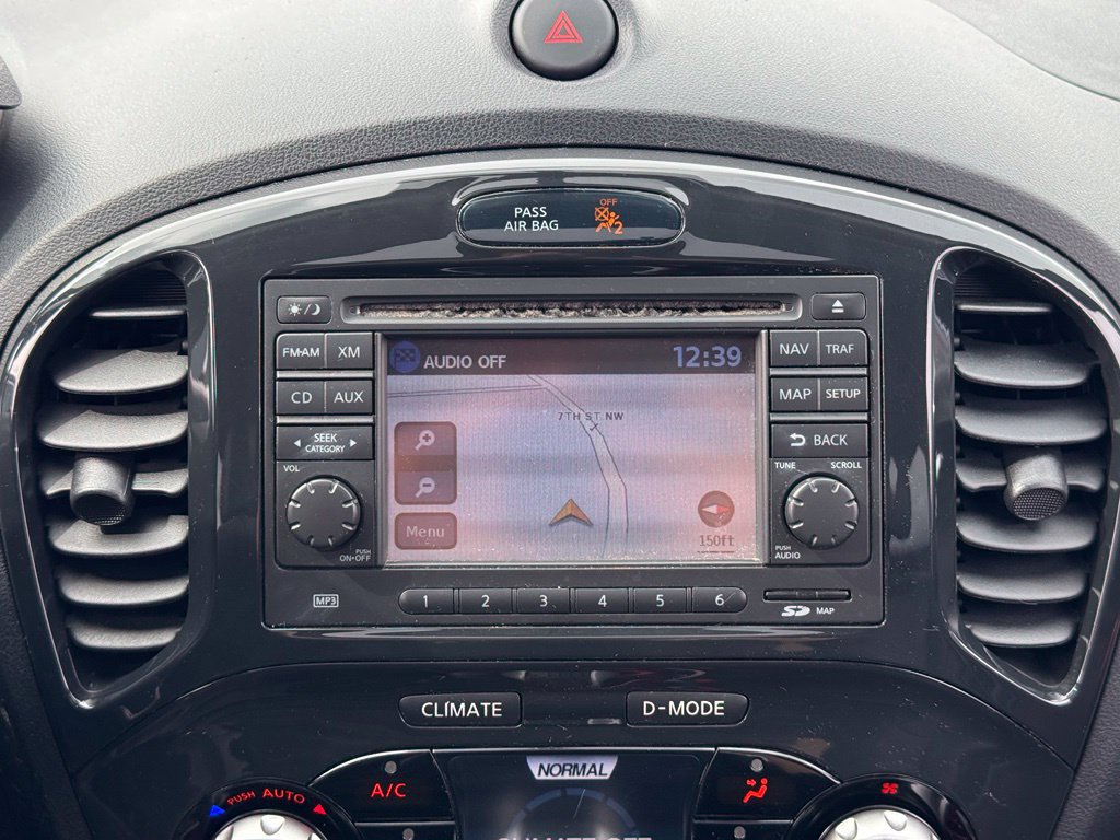 Used 2012 Nissan Juke SL w/ Chrome Pkg AWD/4WD image 3