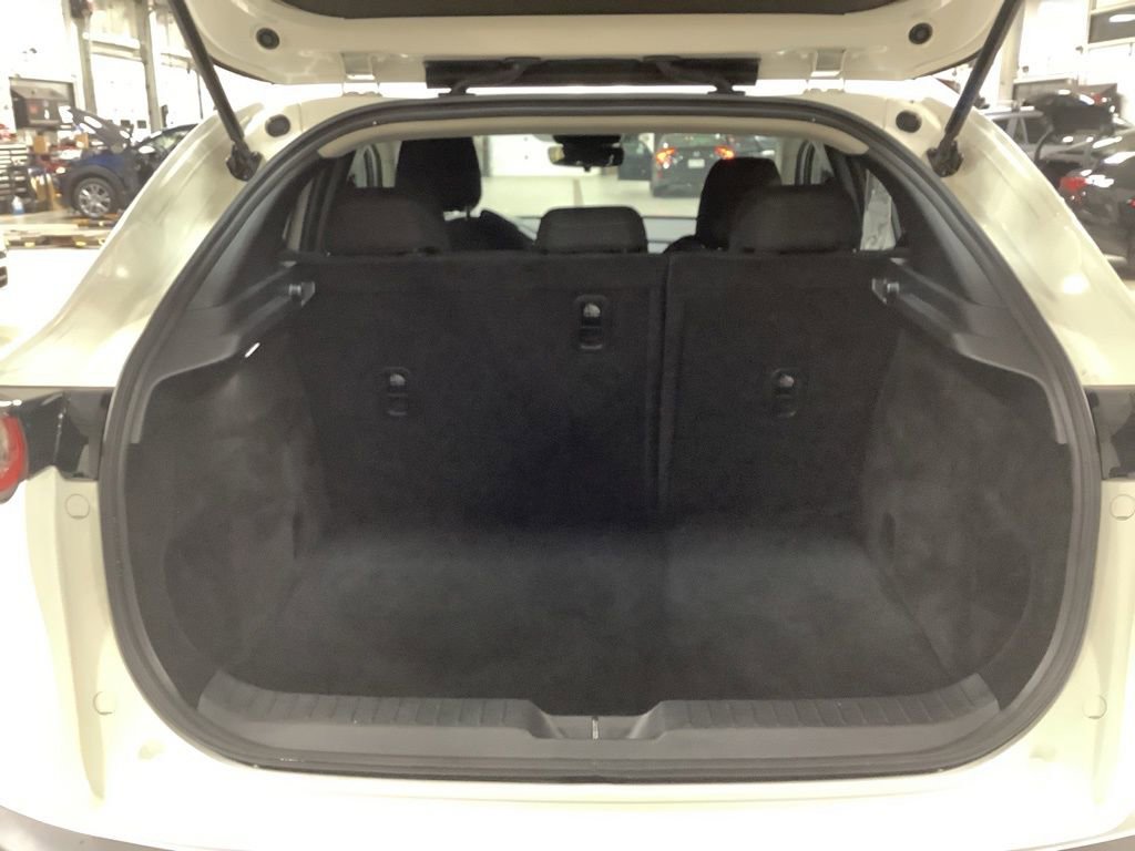 Certified 2025 MAZDA CX-30 AWD 2.5 S image 16