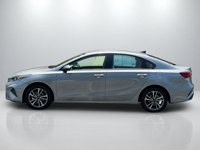 Certified 2024 Kia Forte LXS FWD image 6