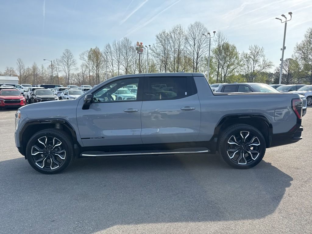 Used 2024 GMC Sierra EV Denali image 2