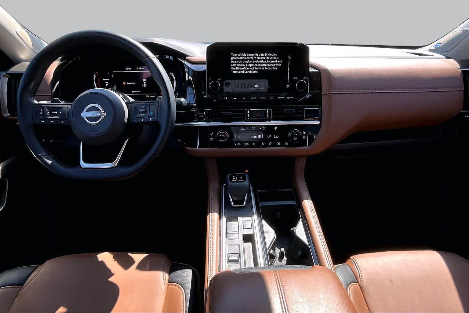 Certified 2025 Nissan Pathfinder Platinum w/ Cargo Package FWD image 16