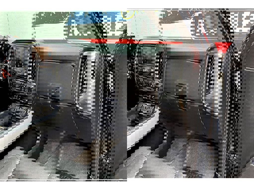 Used 2015 Chevrolet Silverado 2500 LTZ w/ Duramax Plus Package AWD/4WD image 17