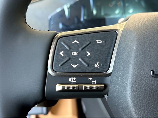 New 2026 Lexus ES 350e FWD image 35