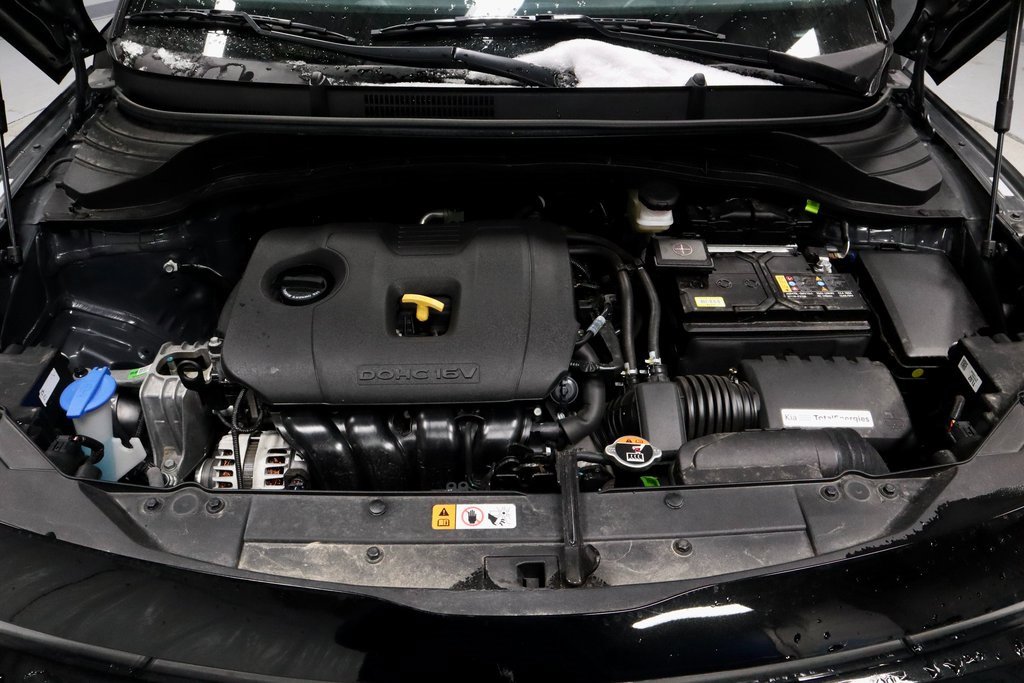 Used 2025 Kia Soul LX image 16