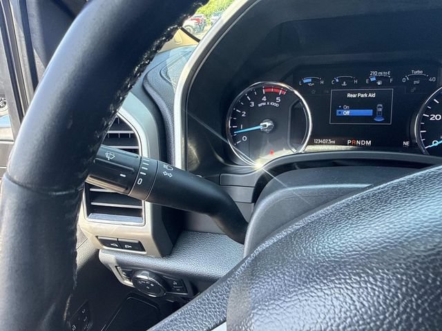 Used 2022 Ford F250 Lariat w/ Lariat Ultimate Package AWD/4WD image 38