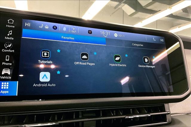 Used 2025 Jeep Wrangler Sahara 4xe w/ Safety Group image 35