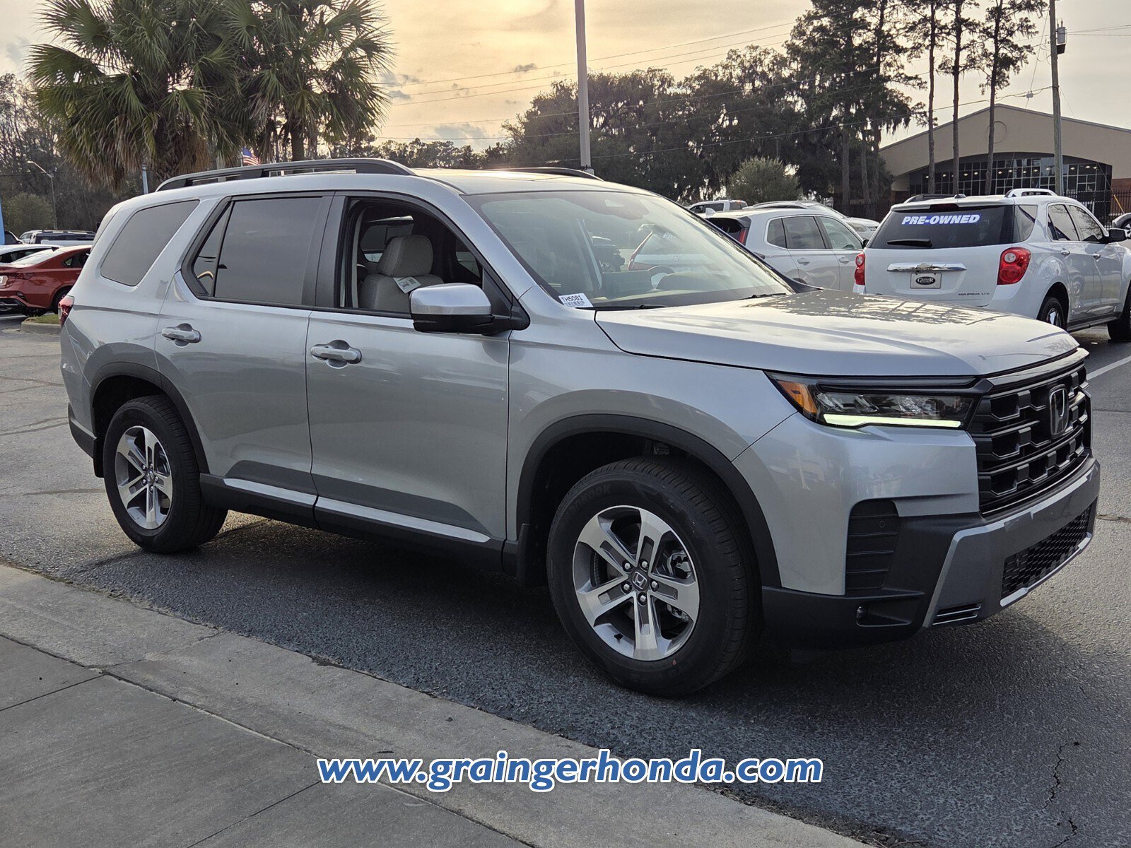 New 2026 Honda Pilot EX-L image 3