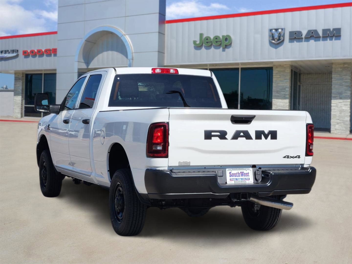 New 2026 RAM 2500 Tradesman AWD/4WD image 4
