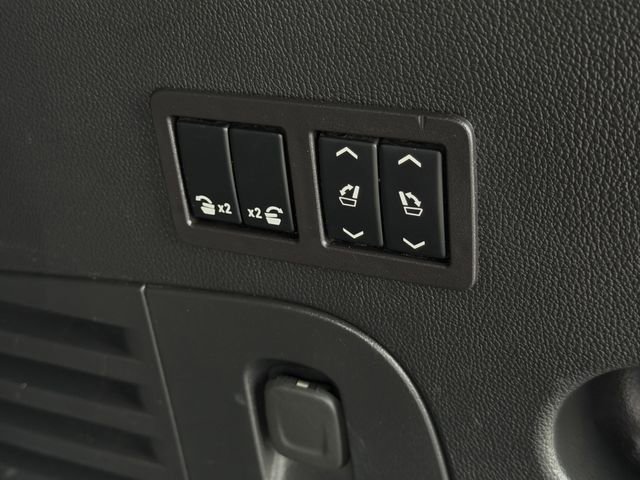 Used 2020 Chevrolet Tahoe Premier w/ Premier Plus Edition image 34