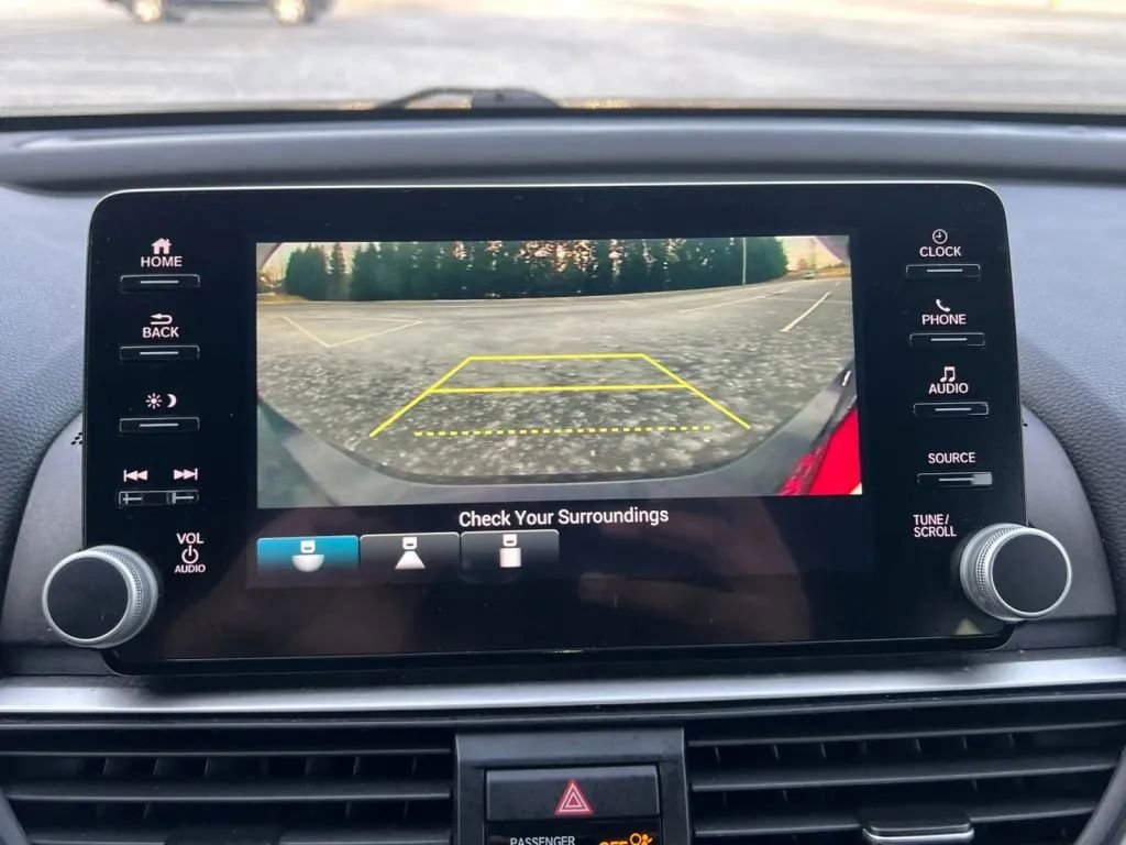 Used 2020 Honda Accord Sport image 40