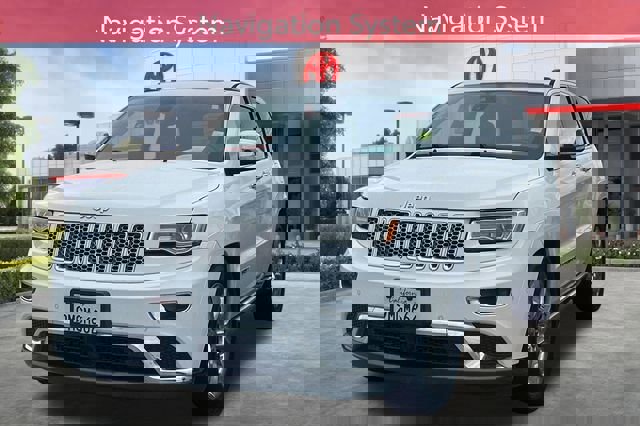 Used 2016 Jeep Grand Cherokee Summit image 3