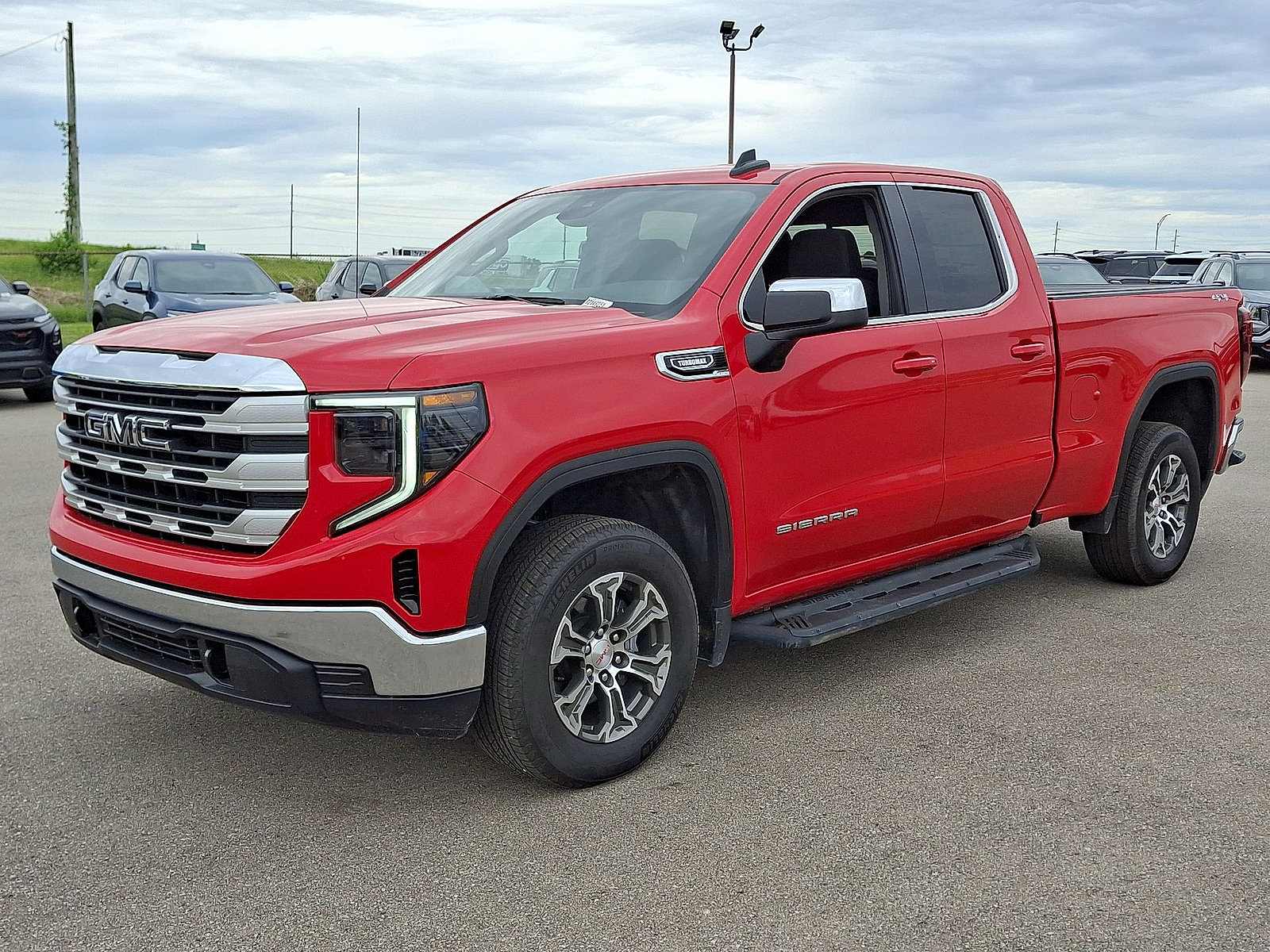 New 2026 GMC Sierra 1500 SLE w/ Preferred Package AWD/4WD image 10